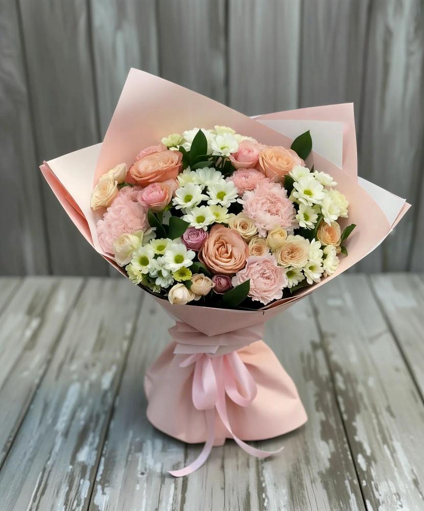 Букет цветов из: Гвоздики, Розы и Хризантемы в Новокузнецке