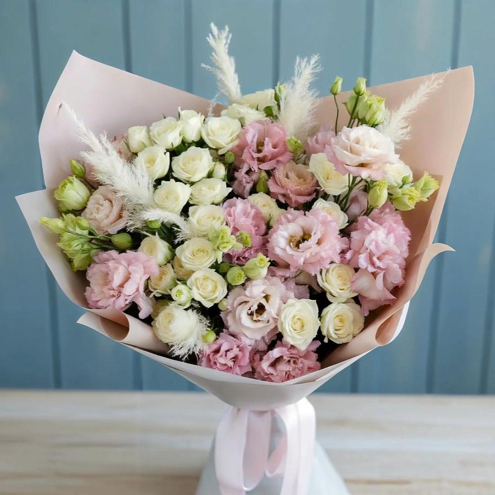 Букет цветов из: Альстромерии и Розы в Новокузнецке