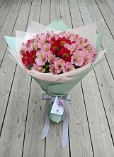 Букет цветов из:  Альстромерии в Новокузнецке