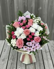 Букет цветов из:  Альстромерии, Гвоздики, Розы и Хризантемы в Новокузнецке