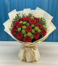 Букет цветов из:  Розы и Хризантемы в Новокузнецке