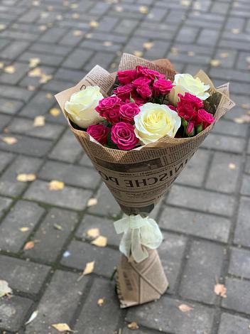 Букет цветов из: Розы в Новокузнецке