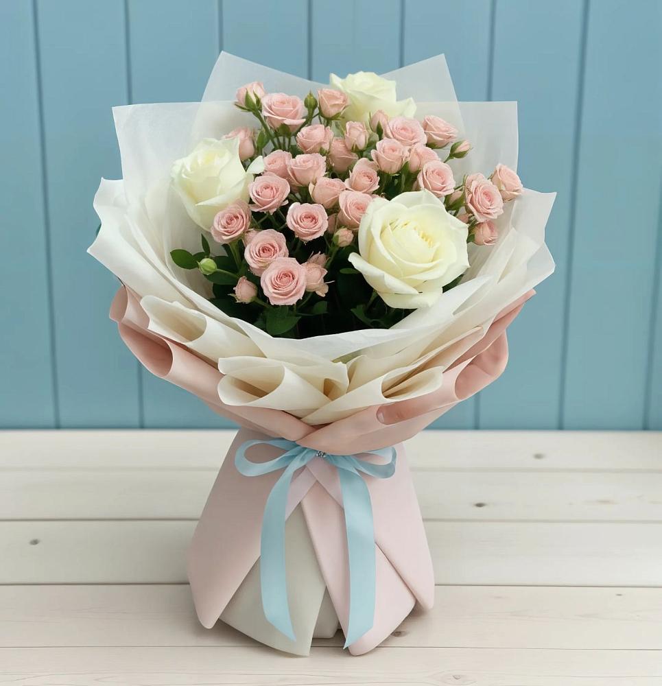 Букет цветов из: Розы в Новокузнецке